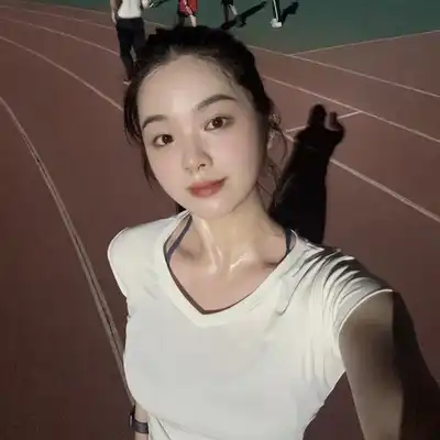 刘玲